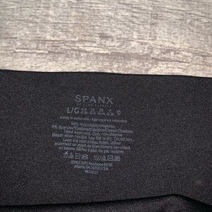 Spanx black leggings size large